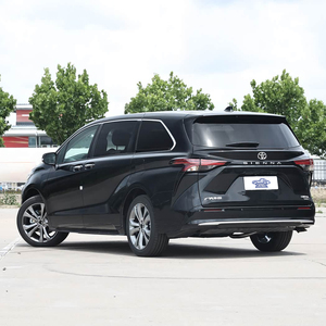 Toyota <span class=keywords><strong>Sienna</strong></span> 2027 2.5L <span class=keywords><strong>Hybride</strong></span> 2WD Premium Luxe MPV de taille moyenne à grande Transmission E-CVT 5 Portes 7 Places - Product Image 5
