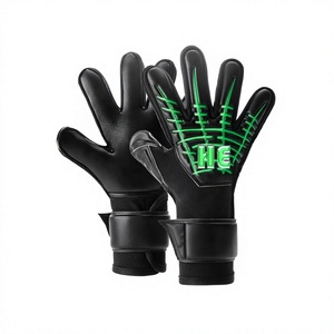 ถุงมือผู้รักษาประตูแบบ OEM ออกแบบเอง สีดำ ระบายอากาศได้ดี ถุงมือฟุตบอลผู้รักษาประตูรุ่นล่าสุด ทรง Negative Cut - Product Image 1