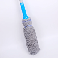 Serpillère plate en microfibre mains libres avec panier en plastique et tampon en microfibre, serpillère rotative magique pour le nettoyage des sols