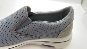 รองเท้ากีฬาผู้ชาย Sketchers น้ำหนักเบา สวมใส่สบาย ขายดี - Product Image 5