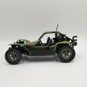 Véhicule tout-terrain télécommandé 2,4 GHz 1/16 FAV Simulation à l'échelle réelle, câble USB, portée 50 m, vitesse 18 km/h - Jouet cadeau - Product Image 3