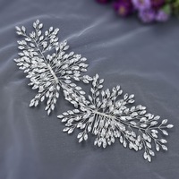 Applique florale populaire en strass 3D, faite à la main, avec fil et cristaux, pour robes et accessoires