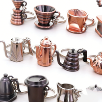 Porte-clés en métal en forme de mini cafetière Moka 3D, pendentif pour machine à café, accessoires cadeaux d'affaires pour hommes et femmes, vente en gros