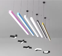 Luminaire suspendu linéaire LED de forme irrégulière personnalisée, lampe de plafond LED en forme de flocon de neige/hexagone pour salle de sport, hall, bureau, éclairage de projet