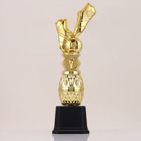 Trophée de football design, logo personnalisé de base style sport football, petit trophée de récompense en résine, nouvelle collection 2023