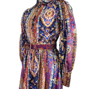 Vestido Largo con Tirantes y Estampado de Puntos, Estilo Vintage, Colorido, Sexy, a la Moda, Hermoso, en Oferta, para el Verano 2024 - Product Image 3