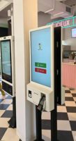 Kiosque de commande automatique à double écran de 32 pouces, écran tactile, kiosque de paiement en libre-service pour restaurant avec système d'exploitation Windows