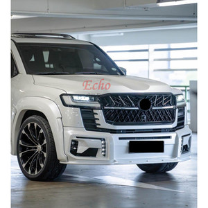 Kit de carrocería estilo Wald para <span class=keywords><strong>Toyota</strong></span> <span class=keywords><strong>Land</strong></span> <span class=keywords><strong>Cruiser</strong></span> <span class=keywords><strong>2022</strong></span>, elegante kit de carrocería parachoques completo para LC300. Bengala de guardabarros LC300 - Product Image 5