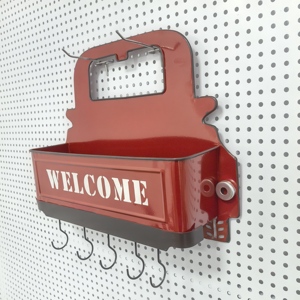 ديكور جداري للمطبخ الريفي وتخزين منزلي، شاحنة معدنية حمراء للتخزين مثبتة على الحائط - Product Image 4