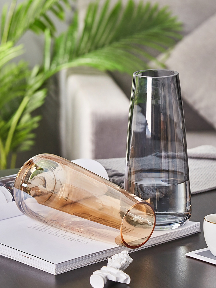 Factory Produced Wholesale Home decor Glass Flower Vase
