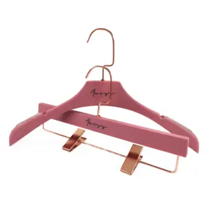 Customized duty pink rubber coated plastic hanger for dress hanger