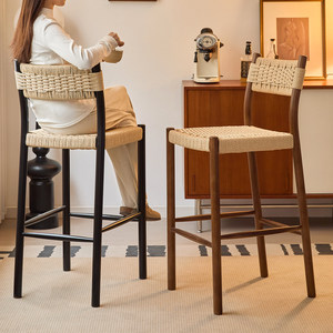 Taburete de <span class=keywords><strong>Bar</strong></span> de Madera Maciza con Cuerda Trenzada Estilo Wheatfield, de Lujo Ligero, para Uso Comercial en Cafeterías y Restaurantes - Product Image 3