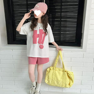 ชุดเสื้อยืดและกางเกงขาสั้นผ้าคอตตอนผสมลายการ์ตูนสไตล์เกาหลีสำหรับเด็กโต  ใส่สบายๆ ช่วงฤดูร้อน - Product Image 3