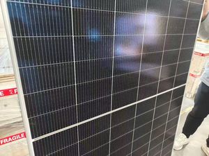 Rizen Solar 640W Monocrystalline for Solar 23.2% Efficiency Tier 1 PV Module - Product Image 2
