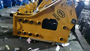 Casse-roche hydraulique robuste pour excavatrice, modèle Mines King Construction, pour l'exploitation minière aurifère - Product Image 3