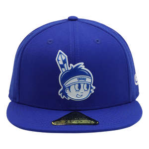 Gorra Ajustada de Sarga de Algodón Azul Marino con Parche de Goma Personalizado 59FIFTY de Dorso Cerrado - Product Image 2