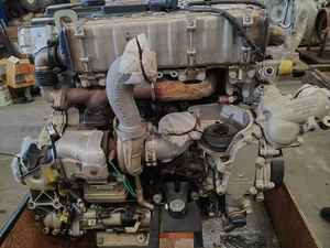 Original 4JG2 6 cilindros pistón Auto motor montaje 250kg Motor de coche - Product Image 3