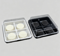 Boîte d'emballage jetable pour pâtisserie en plastique PET transparent à 4 compartiments, base noire et blanche, pour muffins, macarons et cupcakes