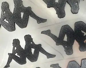 Geri dönüşümlü silikon etiket ütüyle yapışan logo 3d yapışkanlı etiket demir transfer kumaş için