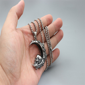 <b>Moon</b> Skull Pendant Necklace Tibetan Silver Unisex Gift Jewelry - Product Image 2