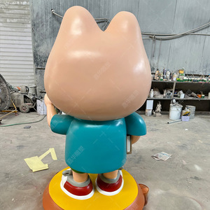 Escultura de personaje de dibujos animados en fibra de vidrio pintada para parques y espacios verdes - Product Image 5
