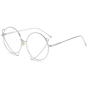 Gafas de Sol Redondas de Metal para <span class=keywords><strong>Mujer</strong></span>, Certificadas por la CE, Artículos Decorativos Modernos y a la Moda que Brindan Protección UV Esencial - Product Image 6