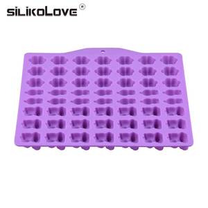 Moldes para Ositos de Goma - Moldes de silicona sin BPA para chocolate con formas de oso, perro e insecto. - Product Image 4