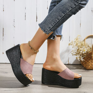 Nouvelles sandales d'été 2025 pour femmes, surdimensionnées, à talons compensés et semelle épaisse, couleur unie, modèle 9033 - Product Image 3