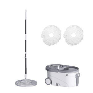 Mopa giratoria A18 con cabezal de microfibra y juego de cubo para limpieza de pisos, 1.95 kg, fabricada en Zhejiang - Product Image 1