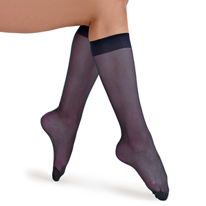 Toby Lisa Chaussettes hautes pour femme noires, lot de 3 - Product Image 3