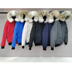 Chaqueta de Plumón Impermeable para Hombre, Estilo Bomber Chilliwack Canadiense, con Ribete de Piel, Chaqueta Casual para Clima Frío - Product Image 1