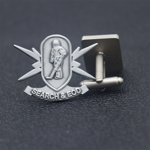 Fabricante personalizado gemelos aleación de zinc grabado gemelos corbata Clip hombres personalizado oro Metal Metalicos con logotipo propio para hombres - Product Image 4