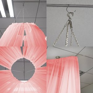 卸売赤面結婚式天井ドレープカーテン薄手のシフォンドレープイベント用