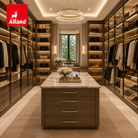 Armoire de luxe moderne en verre et bois avec éclairage LED en forme de U, ensemble complet sur mesure pour dressing Alland Factory