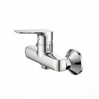 Robinet de douche mural à poignée unique au design moderne en alliage de zinc avec cartouche céramique polie, idéal pour les hôtels et appartements