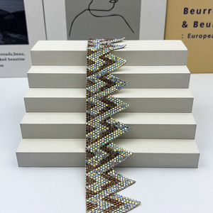 XLQ4133 Strass Diamantati Ecologici per Unghie, Catena di Cristallo Lucida, Decorazione in Pizzo con Strass per Scarpe e <span class=keywords><strong>Vestiti</strong></span> - Product Image 3
