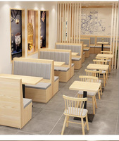 Ensemble de mobilier de restaurant moderne industriel commercial : table et chaises avec plateau en marbre, structure métallique durable, pour usage extérieur, hôtel, café
