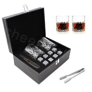 Großhandel Whisky Chilling Stone 8 Stück Felsen und Glas Set Whisky Eiswürfel Stein Granit