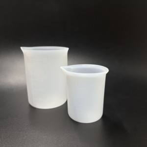 100ml 250ml Hot Sale Laboratory Benutzer definierte Größe Wissenschaft Forschung Silikon Weiß Farbe Becher ohne Griff. - Product Image 6