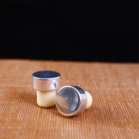 Nouveau design, bouchon en liège en forme de T, dessus en aluminium multicolore, dessous synthétique, pour bouteilles d'huile d'olive