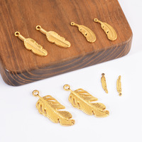 Pendentif en plume d'oiseau en gros, breloque en acier inoxydable, charme animal, titane, fabrication de bijoux DIY, plaqué PVD 18K, bijoux DIY