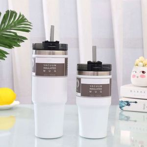Gobelet isotherme en acier inoxydable 20oz/600ml avec paille, tasse de voyage au design minimaliste, plusieurs options de couleurs - Product Image 6