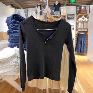 Brandy เสื้อยืดแขนยาวสำหรับผู้หญิง, เสื้อแฟชั่นสไตล์ BM เสื้อสีพื้นมีกระดุมสำหรับฤดูใบไม้ร่วง - Product Image 5