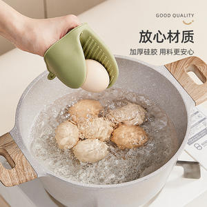 Maniques de four en silicone épaissi, résistantes à la chaleur, pour la cuisson et l'utilisation au micro-ondes, couleur unie, fabriquées à Wenzhou, lavage à la main uniquement - Product Image 2