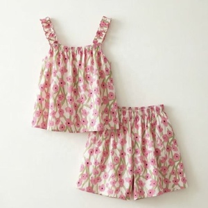Conjunto <span class=keywords><strong>de</strong></span> <span class=keywords><strong>Ropa</strong></span> <span class=keywords><strong>Infantil</strong></span> Personalizable al por Mayor, Top sin Mangas con Estampado Floral y Pantalones Cortos - Product Image 3