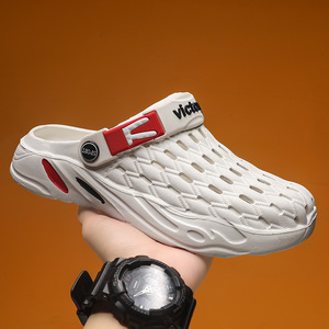 Sandales décontractées Victor en EVA, creuses, antidérapantes, à talon bas, pour l'extérieur, pantoufles d'été, avec logo imprimé en caoutchouc, épaisseur standard, dessus en PU - Product Image 1