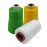 Fil à coudre industriel en polyester filé de 5000 m, couleur personnalisée, vente en gros, pour la confection de vêtements et la couture de sacs