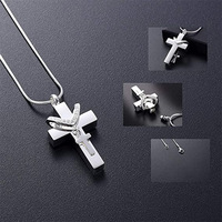 Collier moderne étanche en acier titane écologique avec pendentif médaillon pour urne funéraire et cendres commémoratives