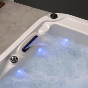 Bañera de Hidromasaje <span class=keywords><strong>Exterior</strong></span> Balboa Home DD872 con 4 Asientos Tipo Lounge, Bomba y Filtro, Capacidad para 6 Personas, Estilo Moderno de Villa, Acrílico y <span class=keywords><strong>Madera</strong></span> - Product Image 6