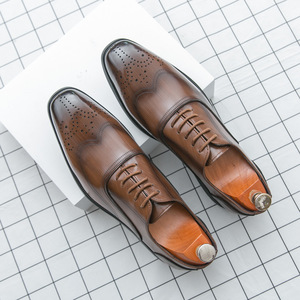 Nuove <span class=keywords><strong>Scarpe</strong></span> Eleganti Oxford da <span class=keywords><strong>Uomo</strong></span> in Pelle Intagliata Stile Brogue, Traspiranti, Taglie Grandi, Stile Britannico Casual, Punta Affusolata, per Primavera e Cerimonie - Product Image 3